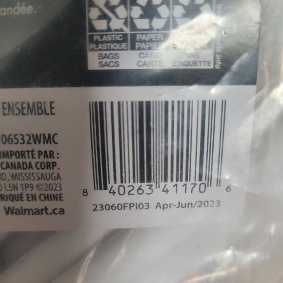 Barbie Child's Superstar Pink Box Costume! - Picture 11 of 13